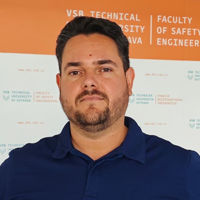 Julio Ariel Dueñas Santana